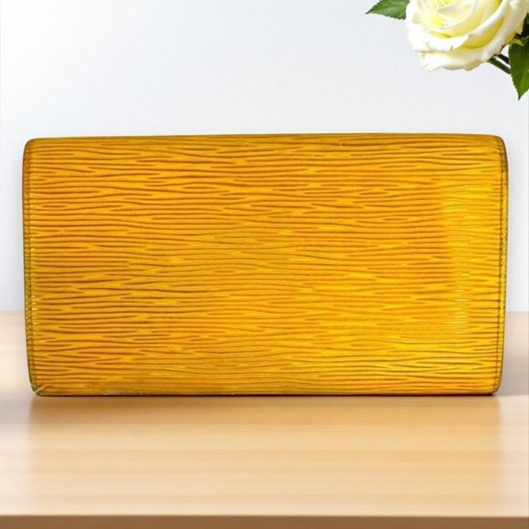Louis Vuitton EPI Leather Porte Tresor International Tassel Yellow Wallet w/COA - Picture 3 of 10